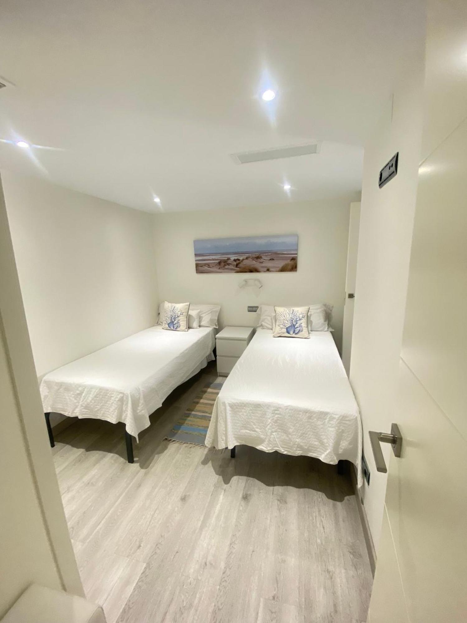Apartment Homely Marbel Center Vistas Al Mar