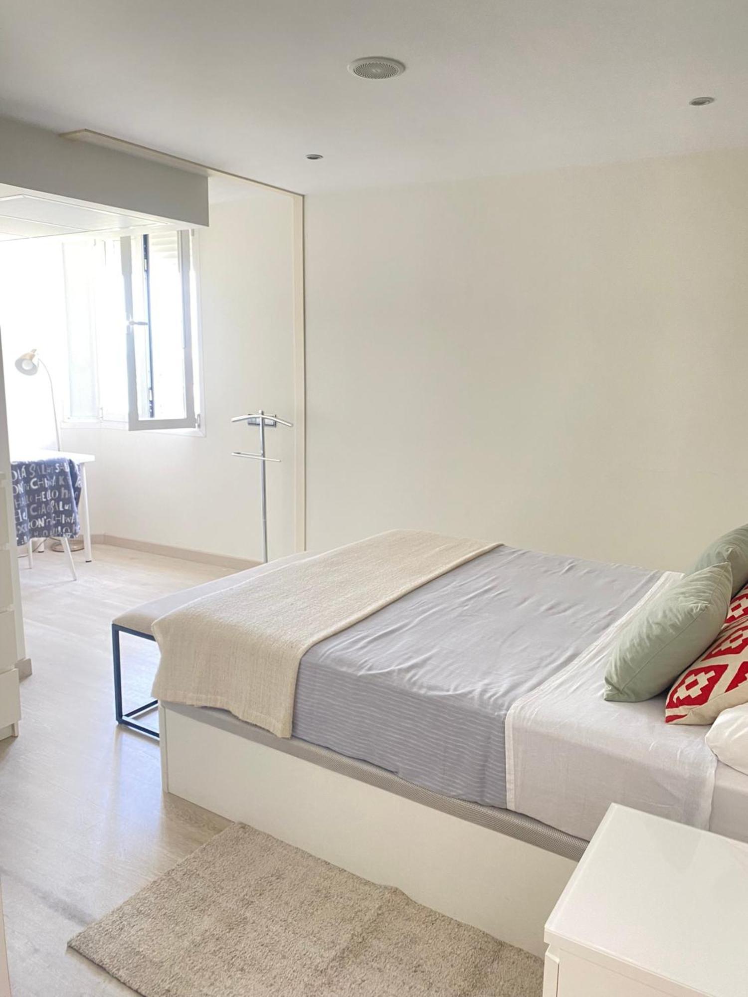 Homely Marbel Center Vistas Al Mar