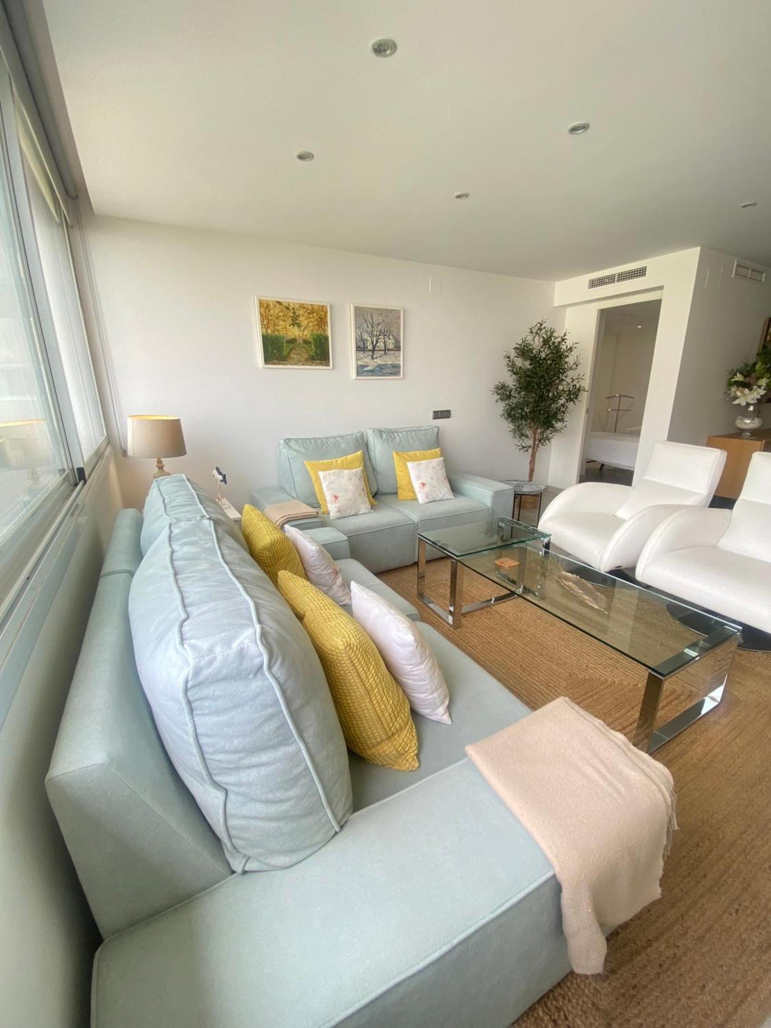 Homely Marbel Center Vistas Al Mar Apartment Marbella